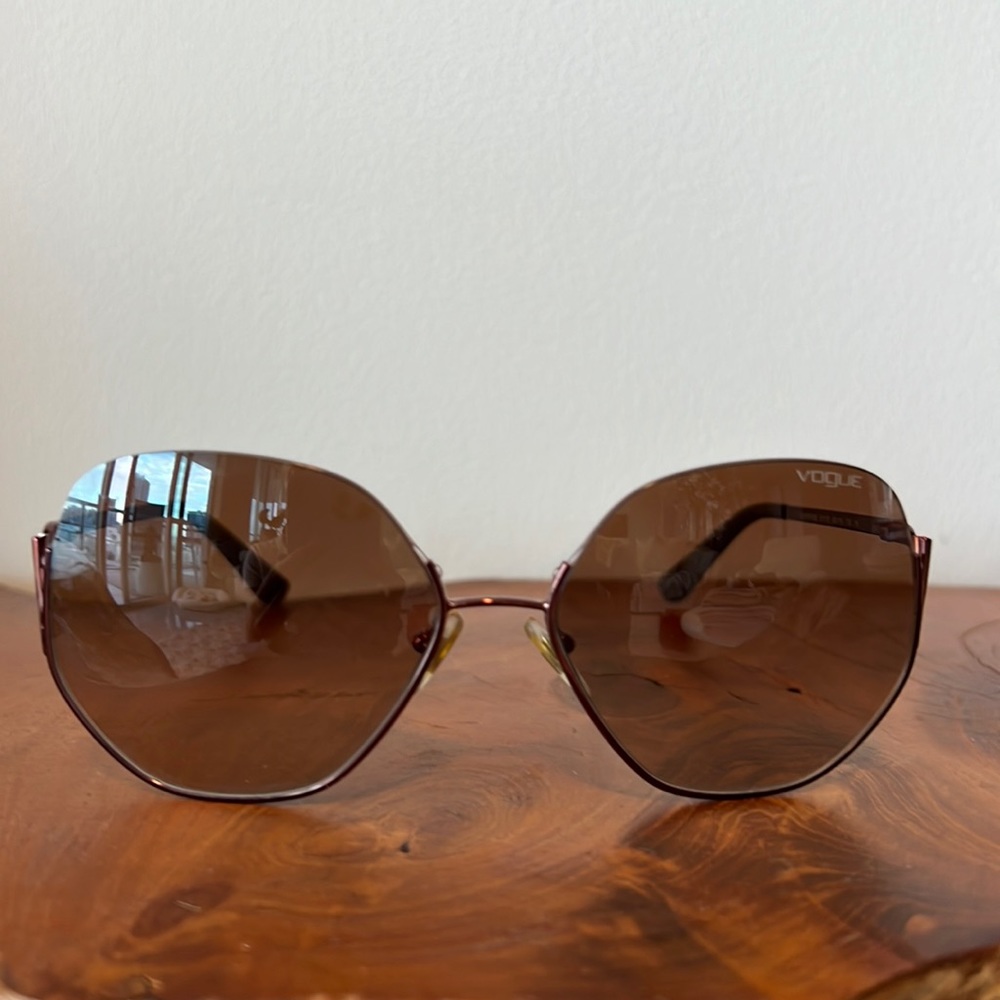 Vogue hexagon, sunglasses